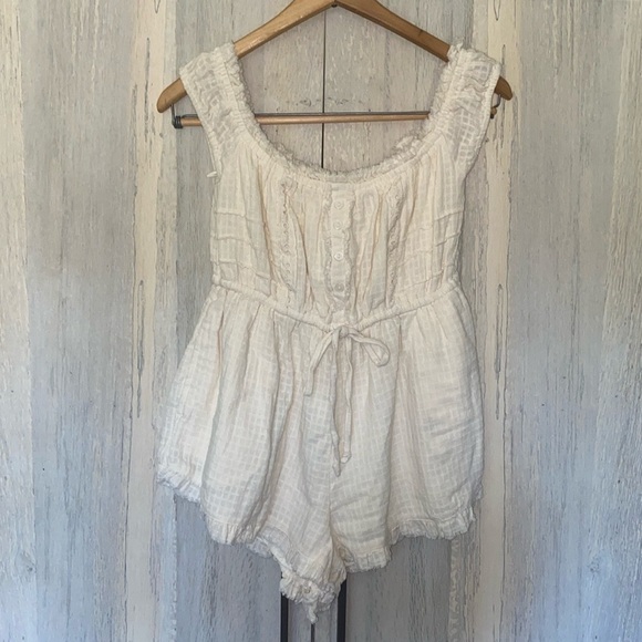 COPY - UO Evie Off-The-Shoulder Check Romper Urban Outfitters NWOT - Picture 4 of 7